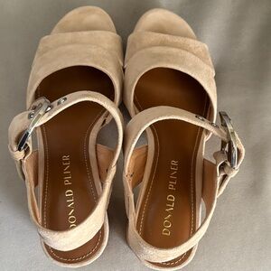 Donald Pliner Sandals